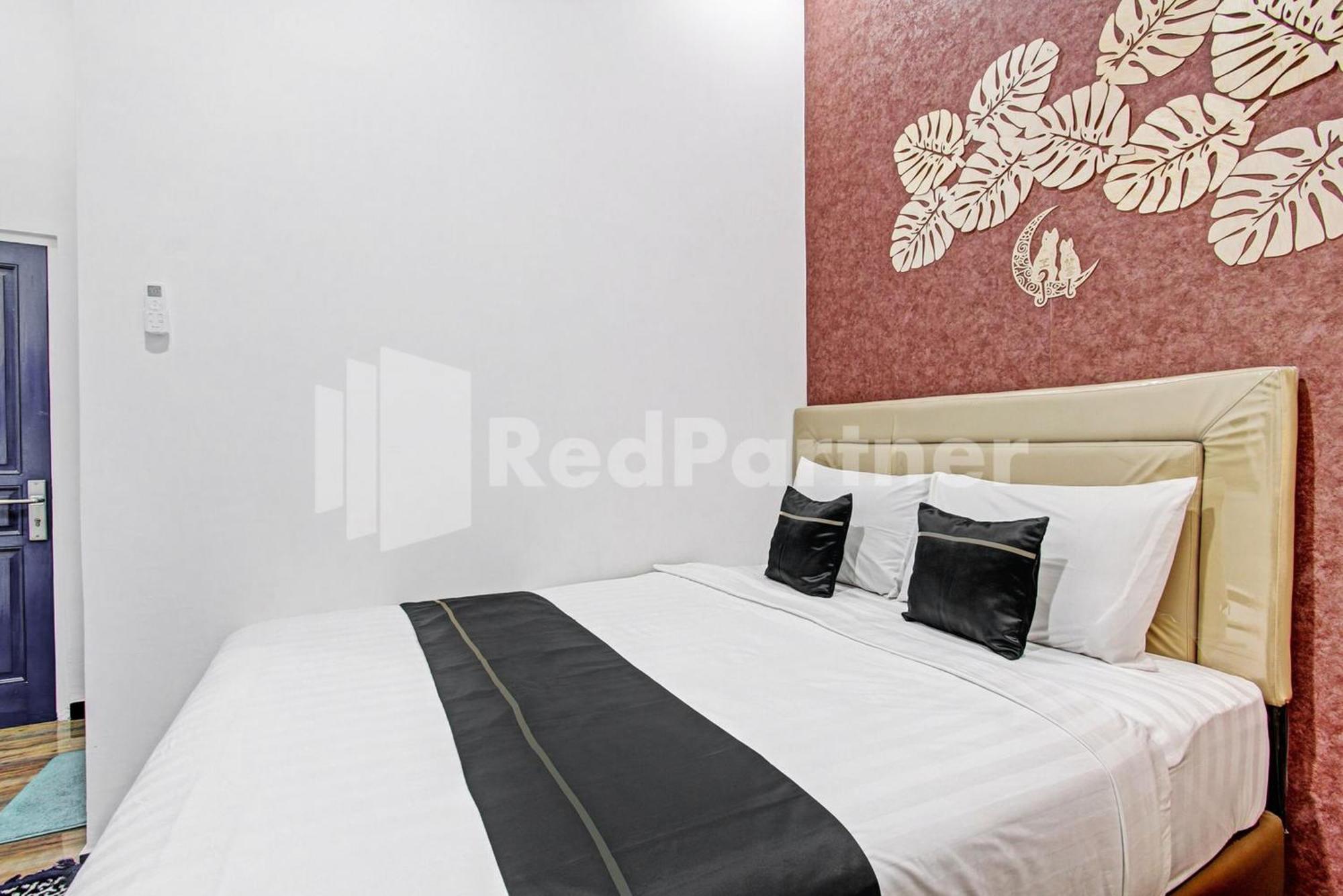 Hotel House N Coffee 55 Temanggung Redpartner Exteriér fotografie